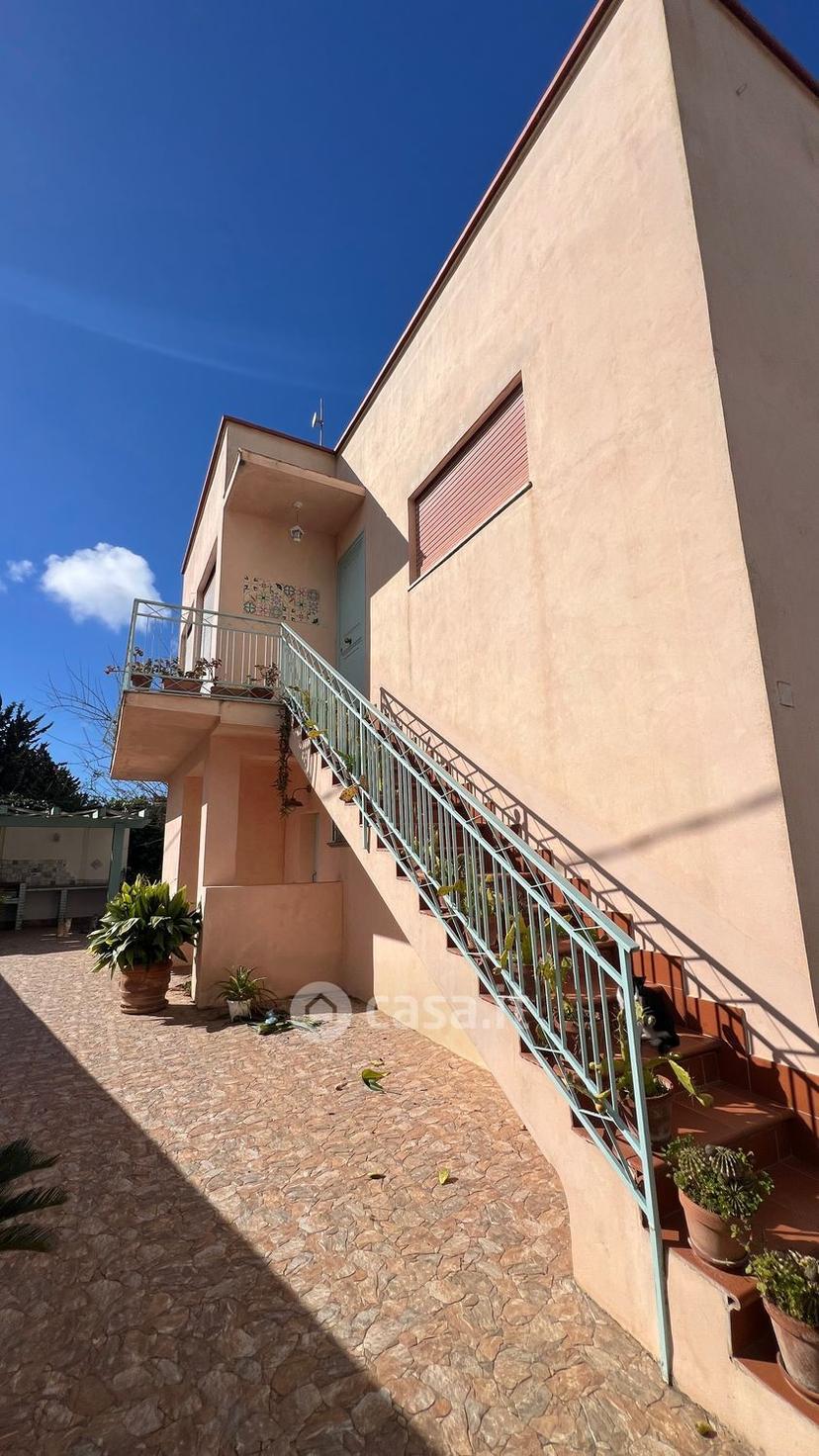 Villa in Contrada Ragana — foto 2 di 46