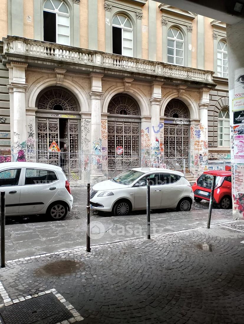 Quadrilocale in Via Mezzocannone 109 — foto 17 di 27