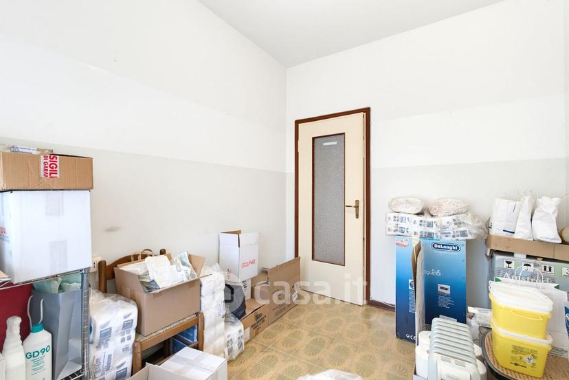 Appartamento in Papa Giovanni Ventitreesimo 12 — foto 13 di 32