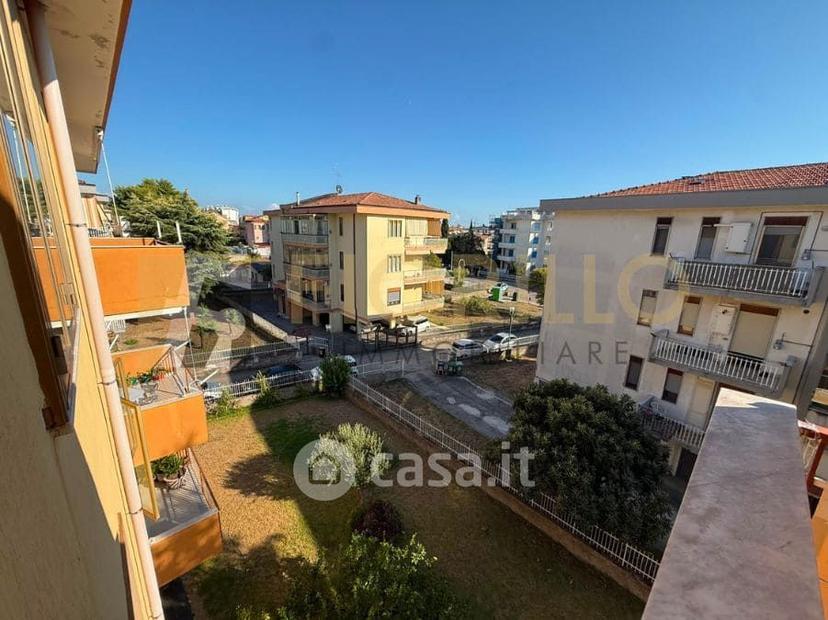 Quadrilocale in Via Domenico Parisi — foto 15 di 22