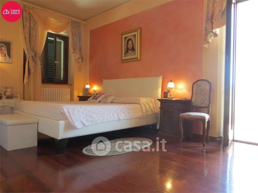 Villa in Strada Ete 4 — foto 32 di 92