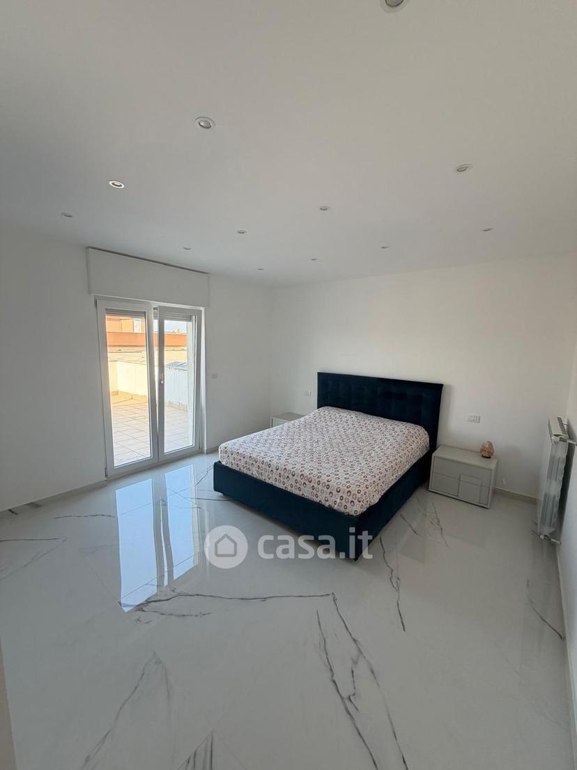 Quadrilocale in Viale Europa 61 — foto 3 di 21