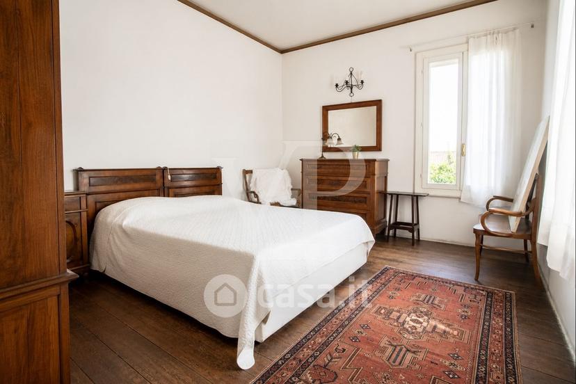 Villa in Via Pietro Mabil — foto 5 di 33