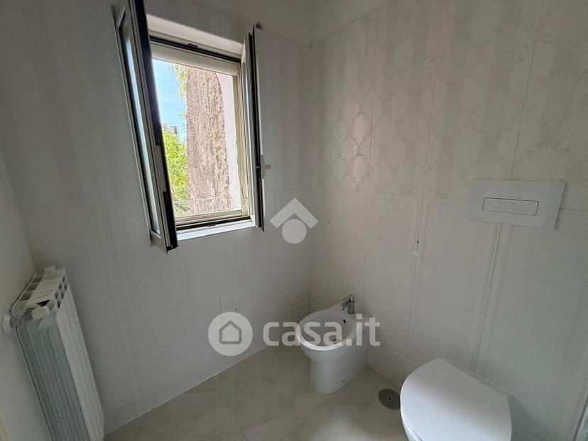 Trilocale in Salita Capodimonte 105 — foto 3 di 19