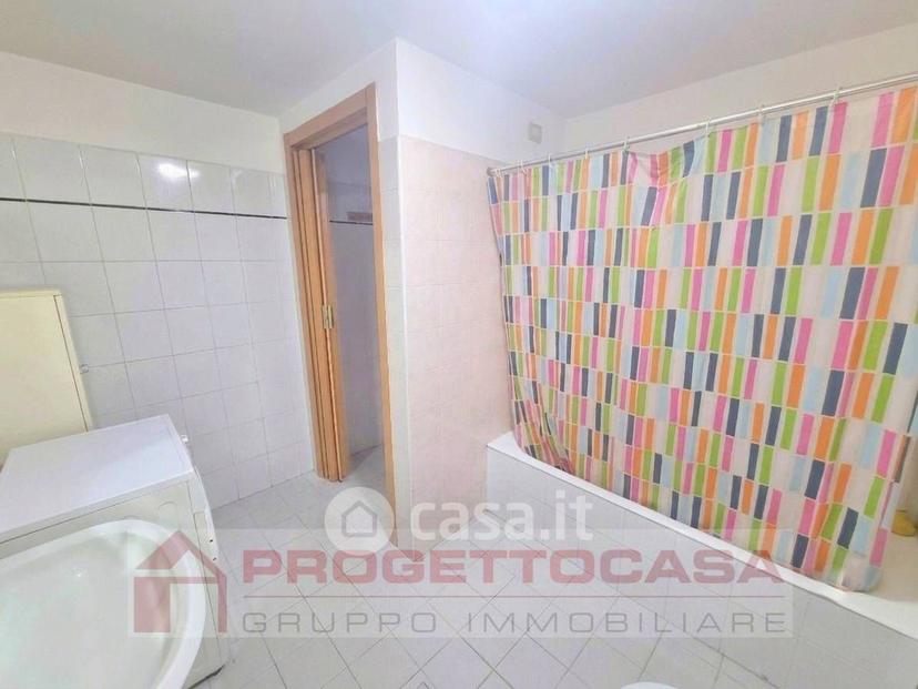 Trilocale in Viale Alcide de Gasperi 166 — foto 4 di 9