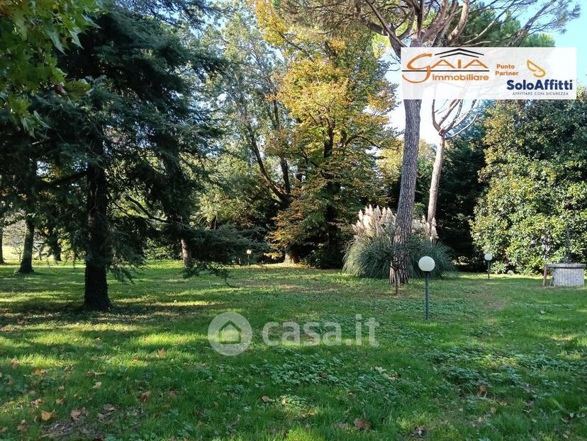 Villa in Via A. Gramsci 46 — foto 35 di 53