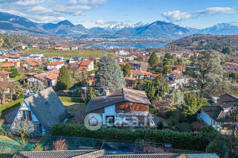 Villa in Via dei Faggi Rossi — foto 37 di 39
