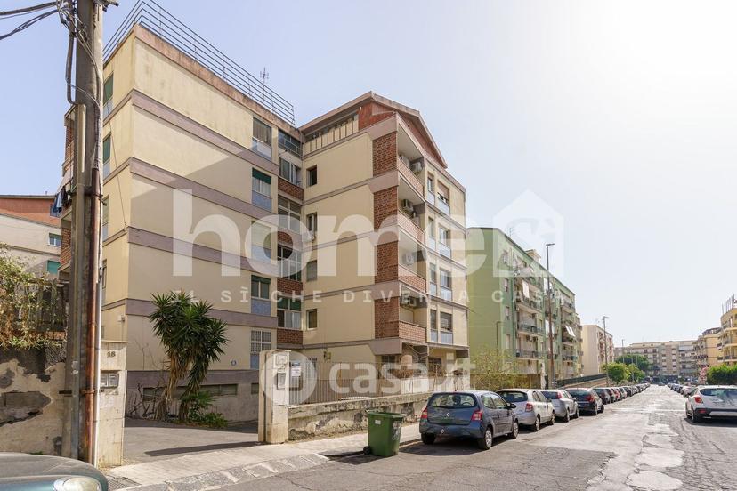 Bilocale in Via Giosuè Carducci 18 — foto 22 di 33