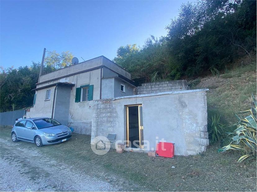 Bilocale in Frazione Montesicuro 154 — foto 27 di 27