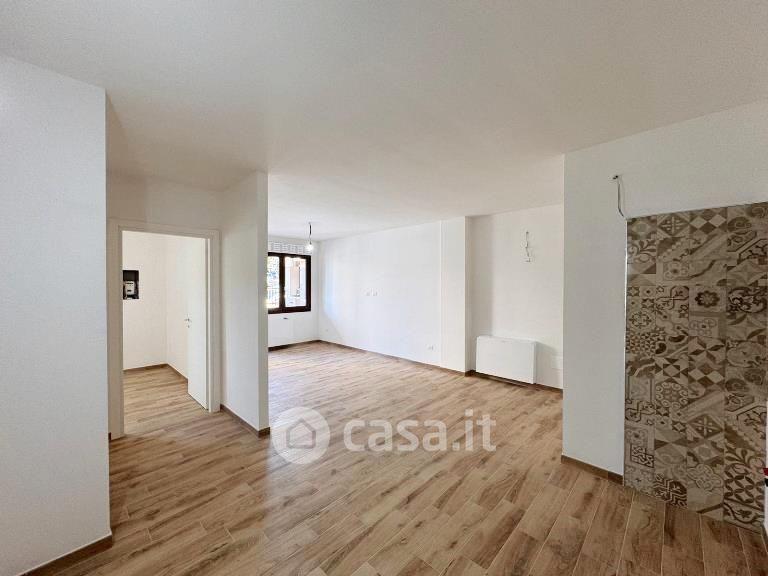 Trilocale in Via Filippo Addis 7 — foto 8 di 15