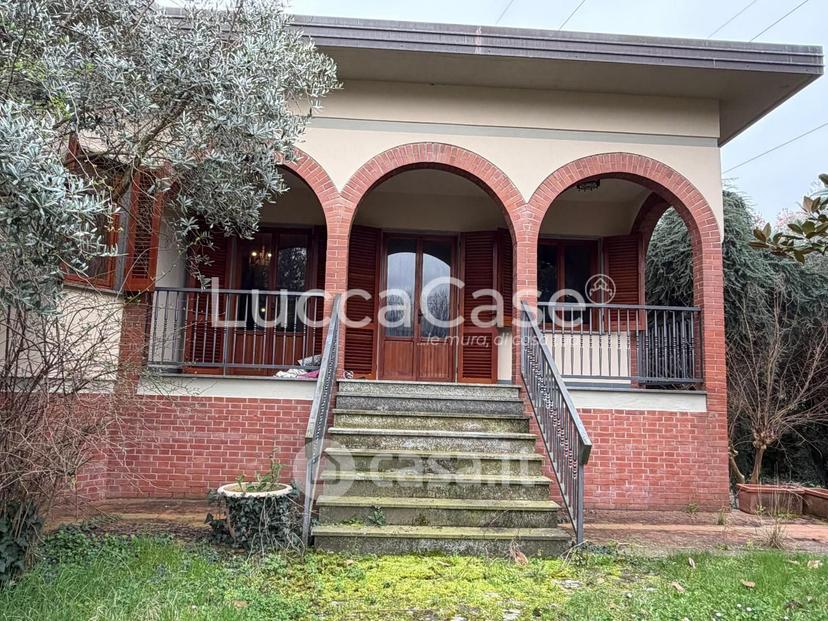 Villa in Via dei Ceccotti 95 — foto 17 di 61