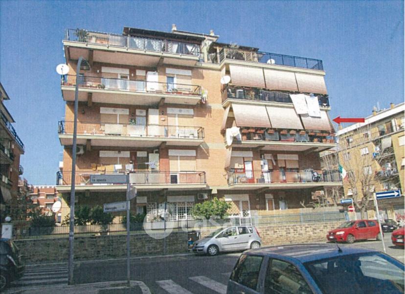 Quadrilocale in Via La Spezia — foto 30 di 32