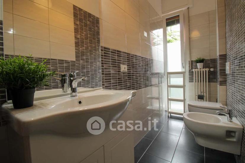 Stanza in Via Bligny 15 — foto 12 di 28