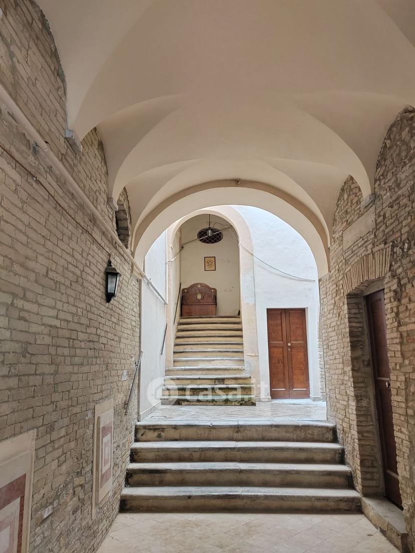 Quadrilocale in Piazza del Plebiscito — foto 2 di 32