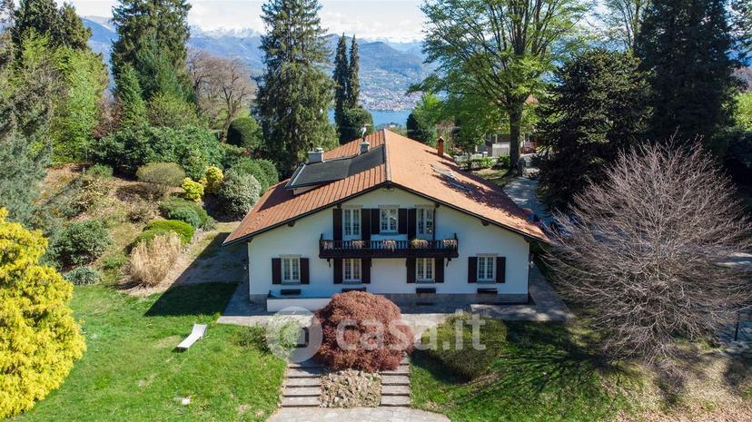 Villa in Viale Mottino 13 — foto 6 di 36
