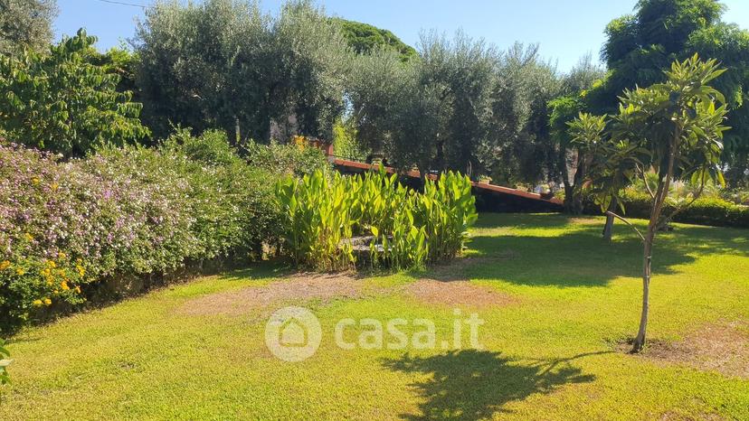 Villa in Via Brinzio 20 — foto 16 di 36