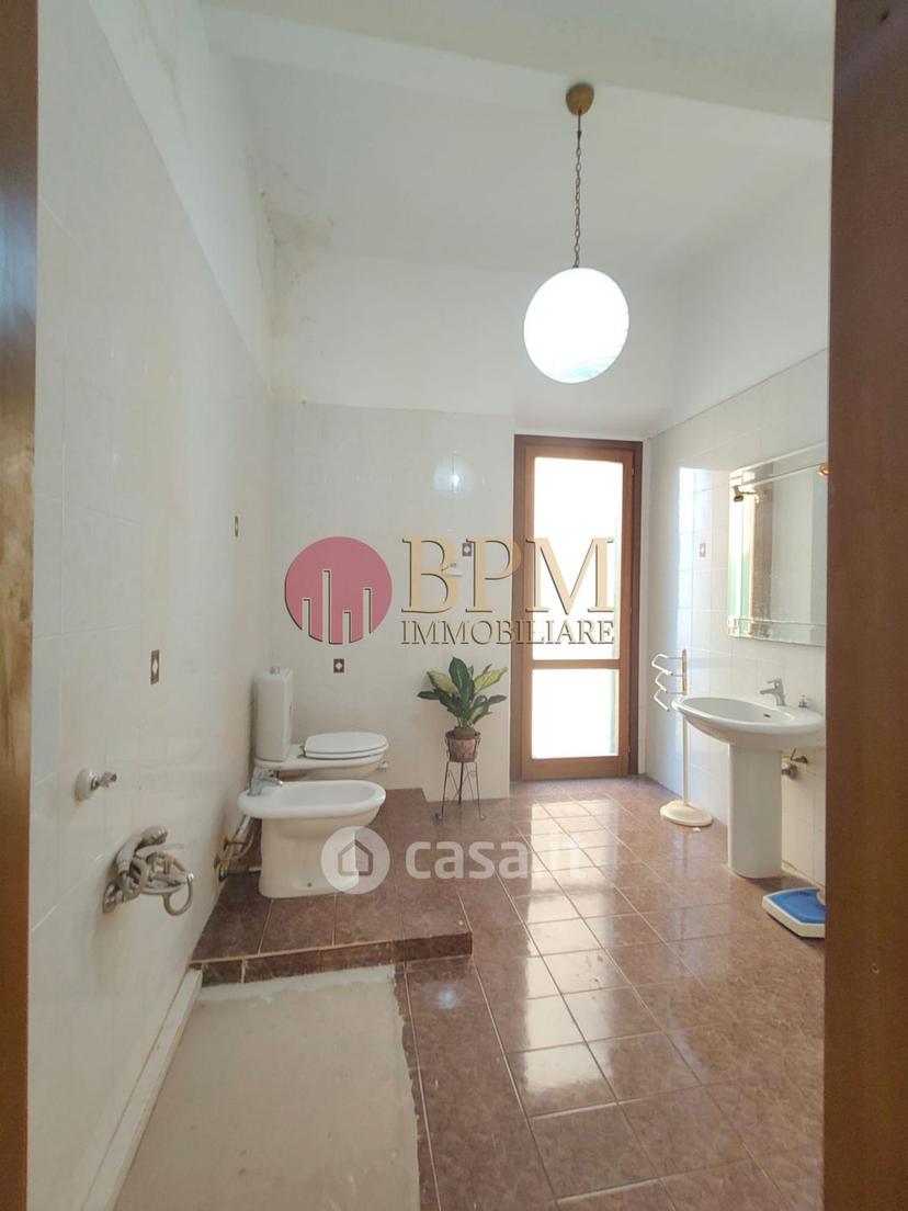 Quadrilocale in Piazza della Vittoria 30 — foto 20 di 38