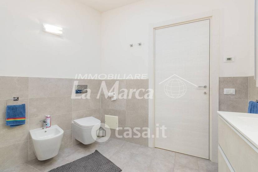 Trilocale in Via Enrico Azzi 6