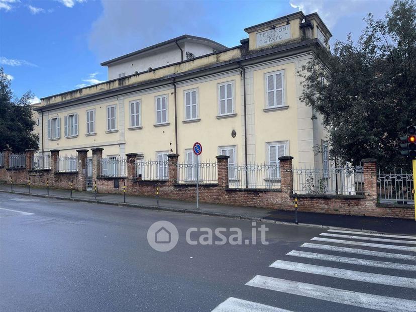 Trilocale in Viale Nazario Sauro 5 — foto 38 di 45