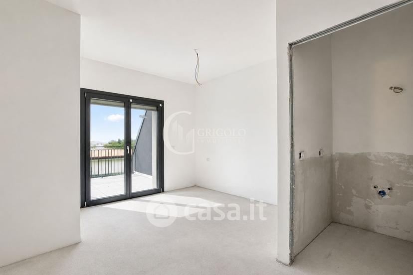 Quadrilocale in Via Alcide de Gasperi — foto 16 di 26