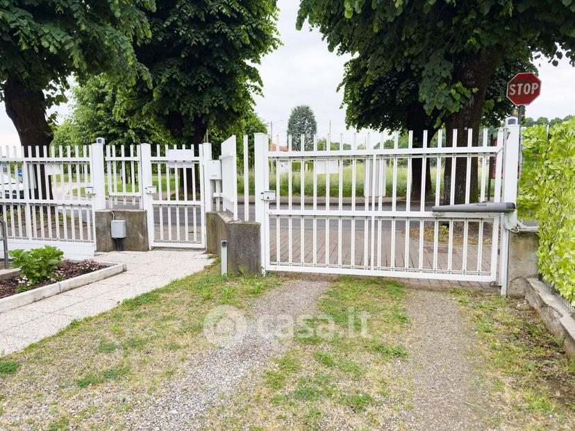 Trilocale in Viale Italia 66 — foto 28 di 63