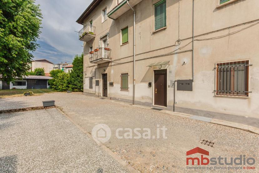 Bilocale in Via Cesare Battisti — foto 24 di 31