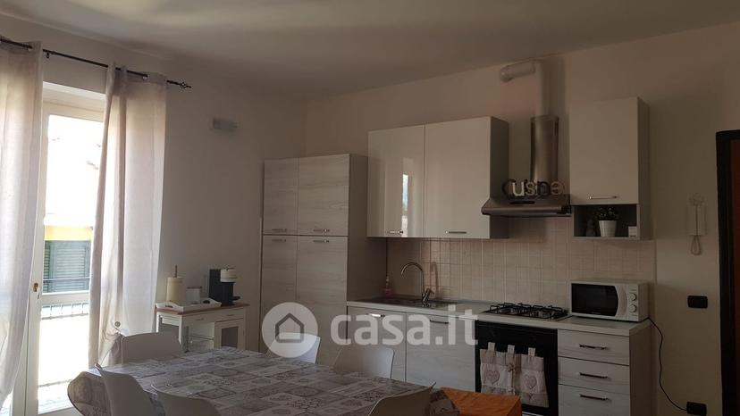 Trilocale in Via Alessandro Manzoni 10 — foto 32 di 45