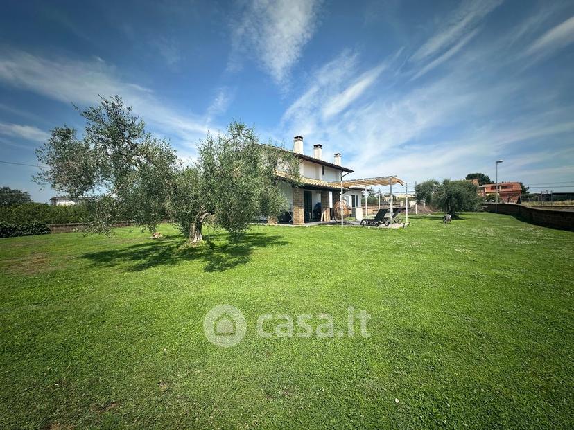 Villa in Via Falerina 185 — foto 12 di 52