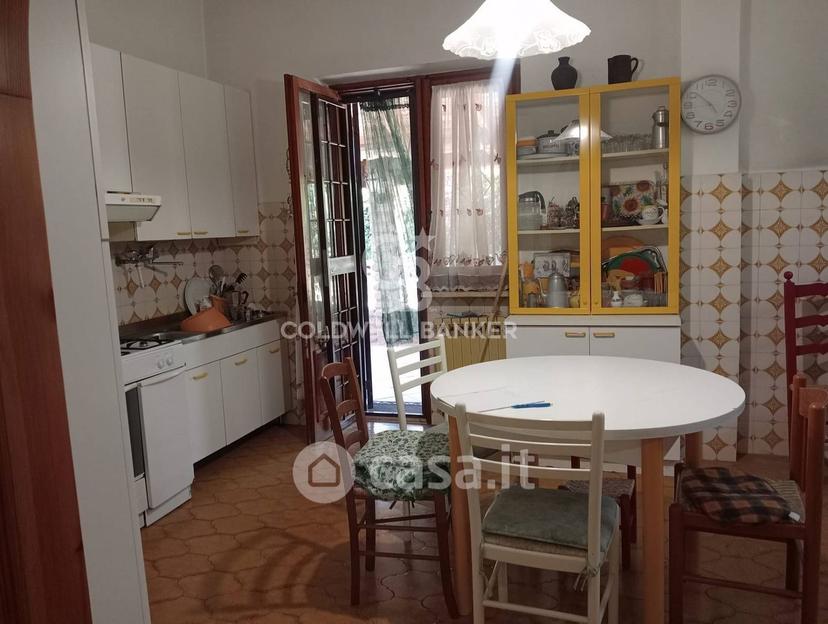Villa in Via delle Ginestre 9 — foto 39 di 40