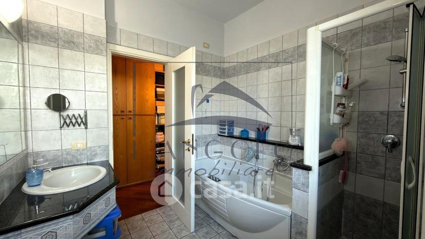 Villa in Via Mantova 5 — foto 47 di 60
