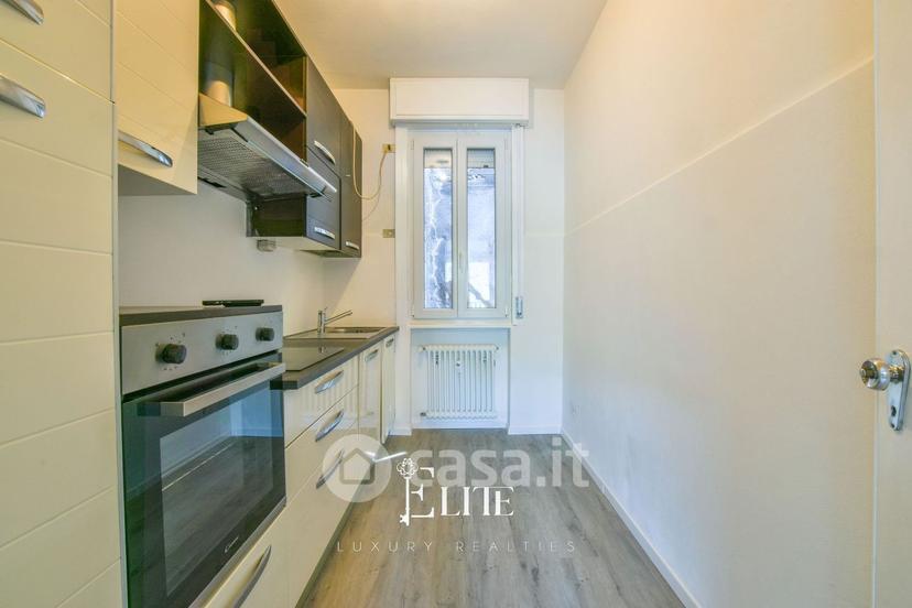 Trilocale in Via Tagliaferri 3 — foto 11 di 19