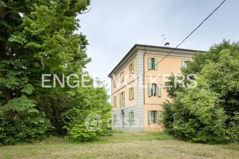 Villa in Via Statale 276 — foto 15 di 40