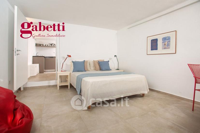 Villa in Via delle Costellazioni 20 — foto 3 di 50