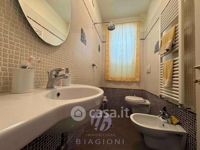 Villa in Via Cortona 120 — foto 15 di 37
