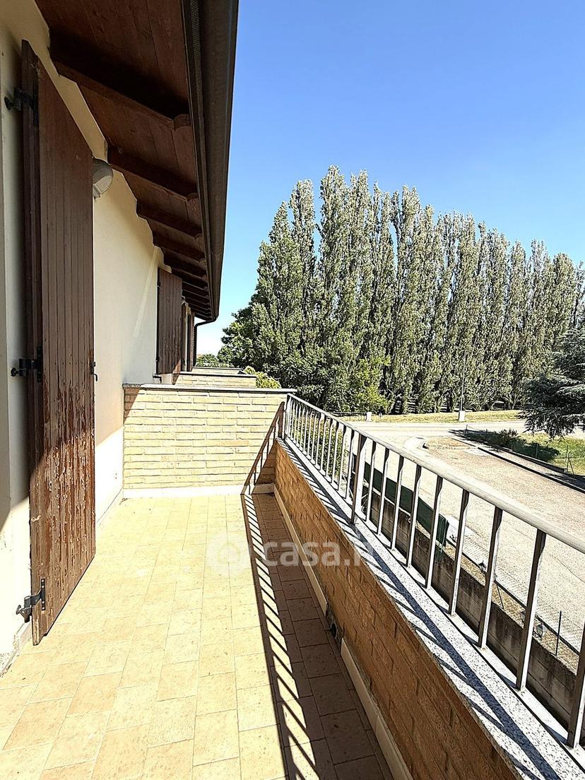 Bilocale in Via Selice 29 M — foto 16 di 23