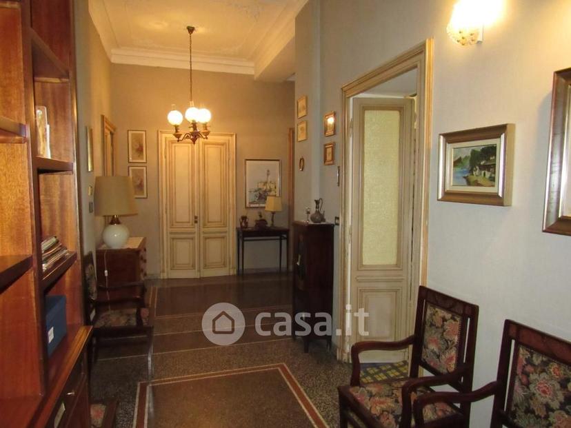 Appartamento in Via V. Alfieri 6 — foto 2 di 46