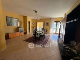 Appartamento in Via Roma 383