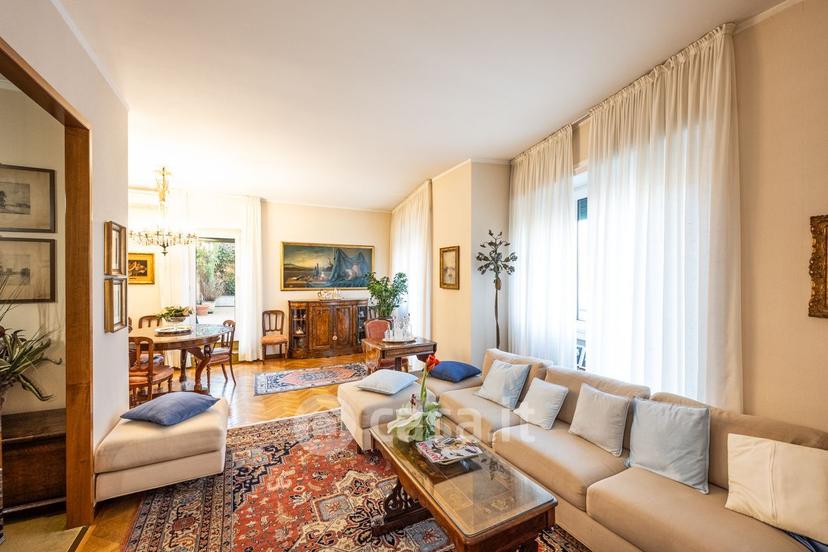 Trilocale in Via Giovanni Battista Fauchè 1 — foto 35 di 38