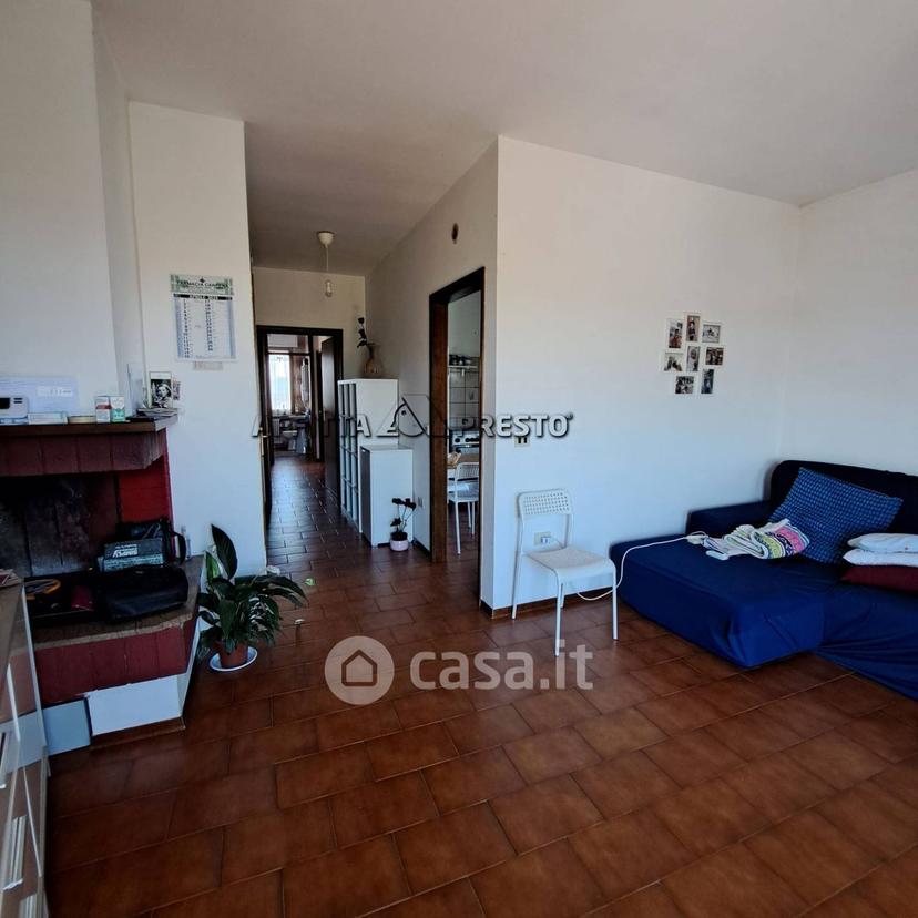 Appartamento in Via Grazia Deledda — foto 7 di 38