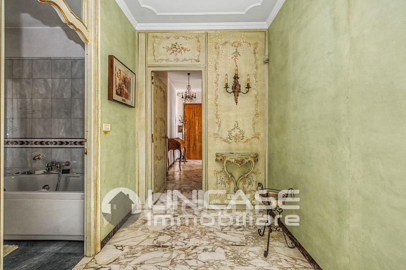 Appartamento in Piazza Vittorio Veneto 44 — foto 16 di 49