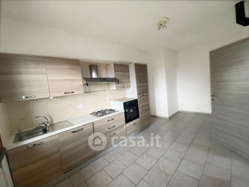 Trilocale in Via Vedriano 8 — foto 6 di 24