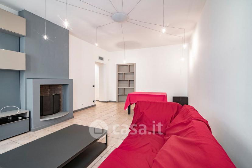 Trilocale in Via Volturno 17 — foto 25 di 26