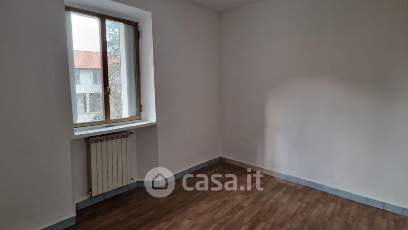 Trilocale in Piazza C. B. Cavour 2 — foto 26 di 28