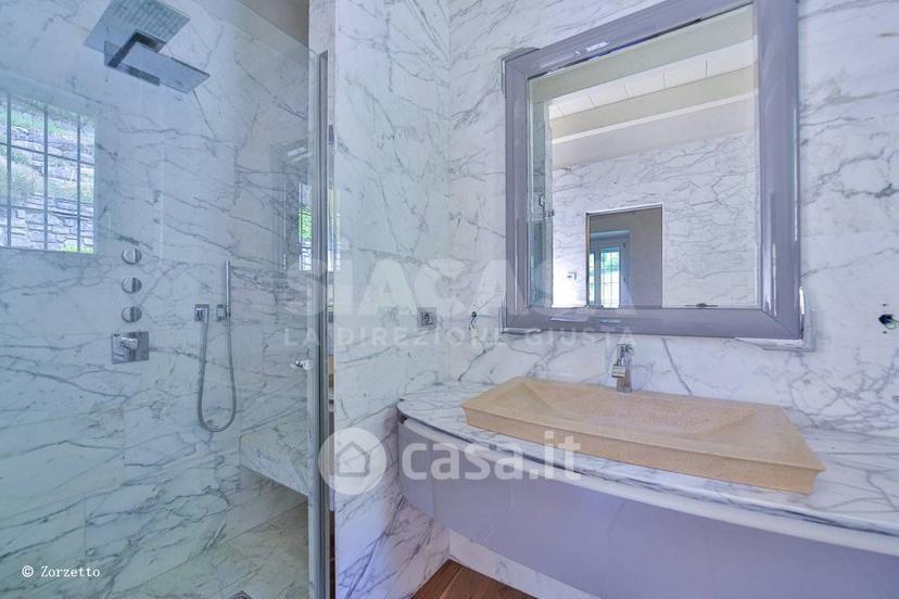 Villa in Via Belvedere 37 — foto 82 di 95