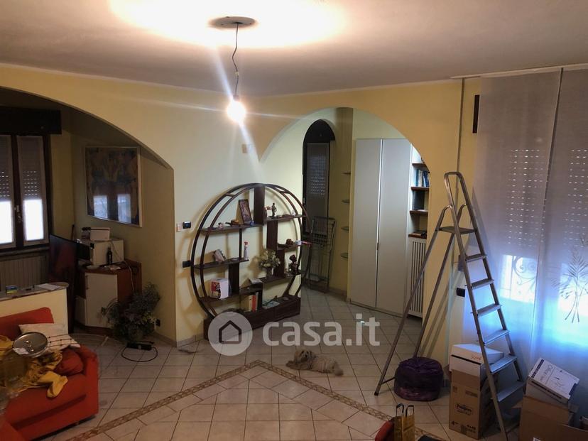 Villa in Via Giacomo Matteotti — foto 13 di 42