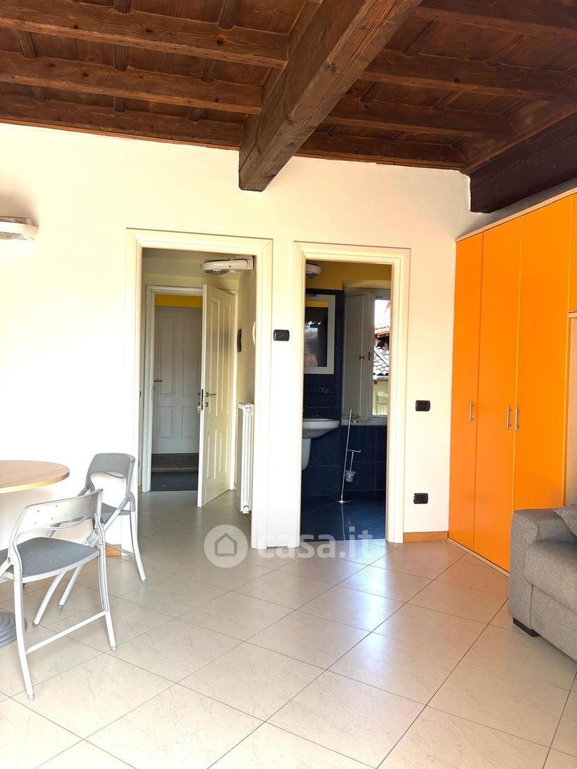 Monolocale in Via Manzoni 12 — foto 6 di 30