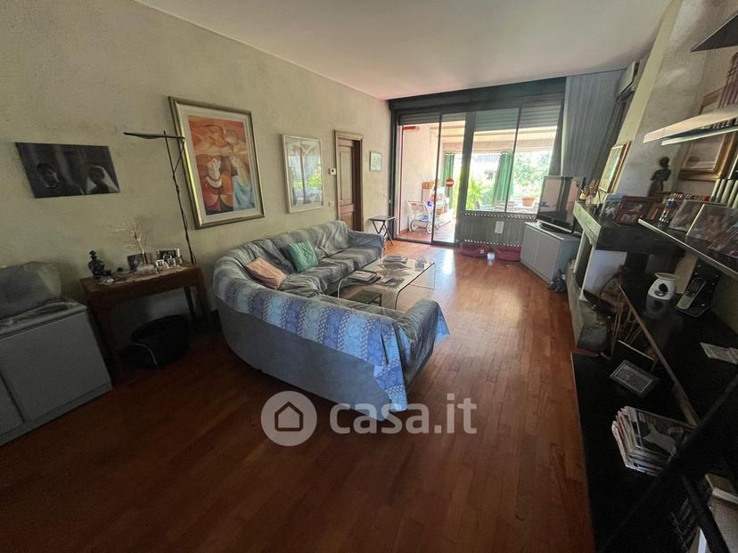 Villa in Via Val d'Ossola — foto 10 di 49