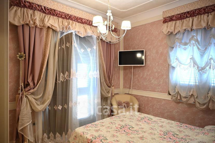 Villa in Via Giulio Cesare 62 — foto 90 di 105