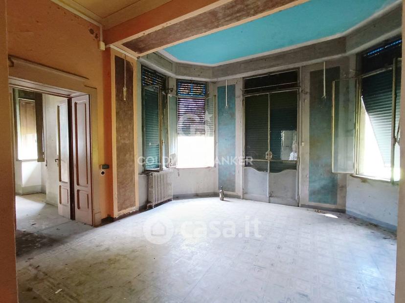 Villa in Via San Maurizio 65 — foto 16 di 38