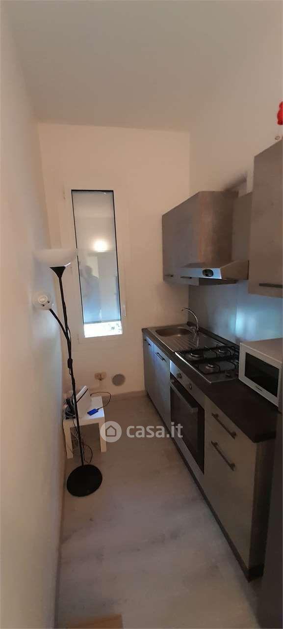 Stanza in Viale Po 3 — foto 8 di 10